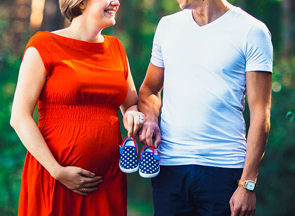 expecting couple