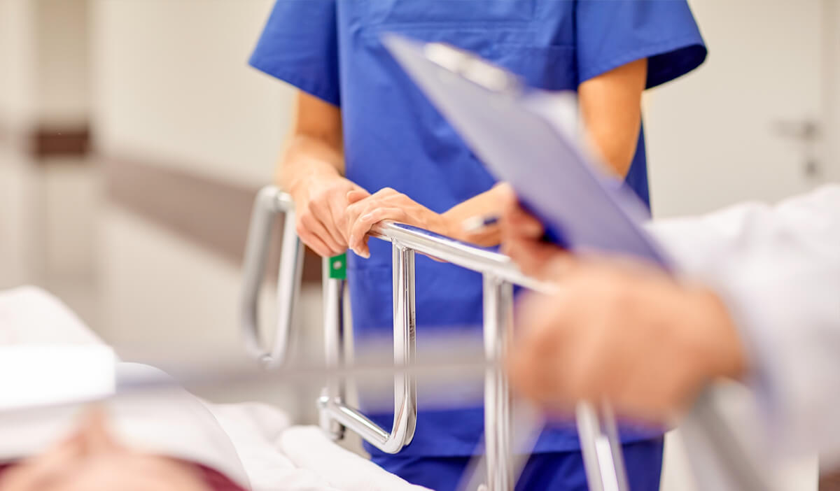 patient getting care in the ER during a medical emergency